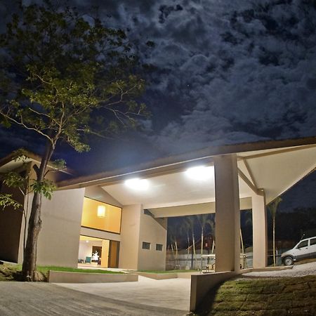 Nammbu Beach Front Bungalows Sámara Eksteriør billede